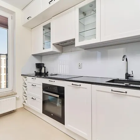Architektow Avenue Arena Free Parking By Renters Apartment *