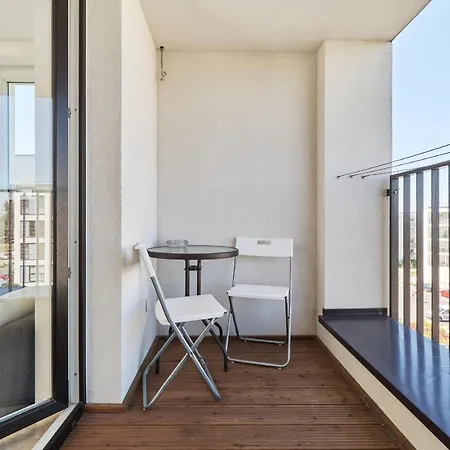 Architektow Avenue Arena Free Parking By Renters
